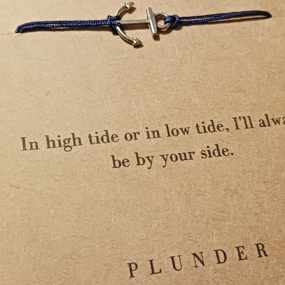 Plunder bracelet